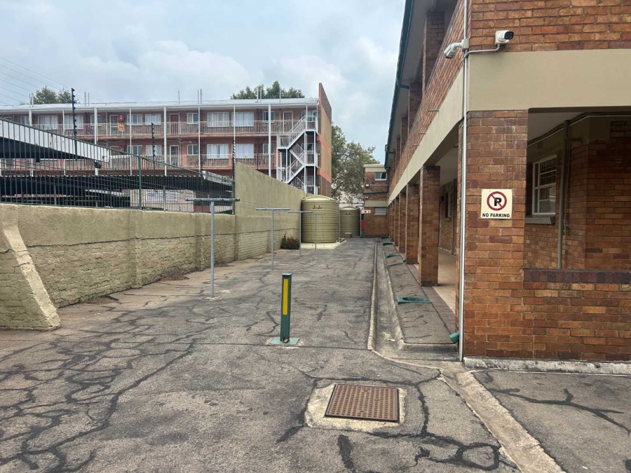 To Let 1 Bedroom Property for Rent in Benoni Central Gauteng