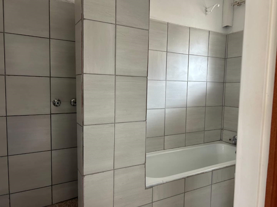 To Let 1 Bedroom Property for Rent in Benoni Central Gauteng