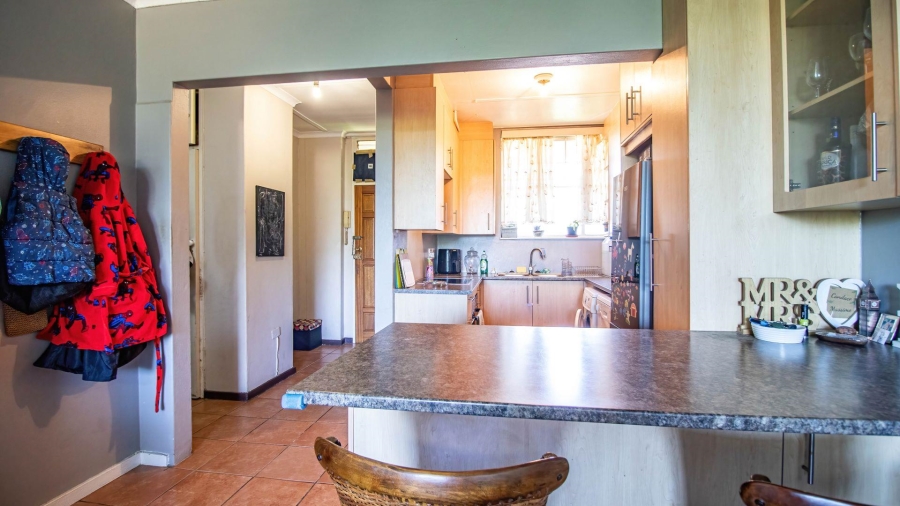 2 Bedroom Property for Sale in Morehill Gauteng