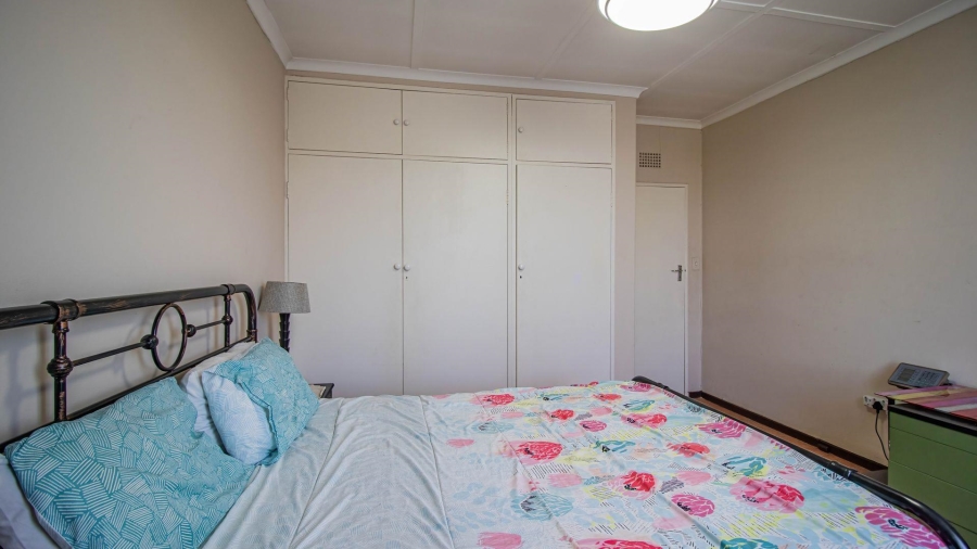 2 Bedroom Property for Sale in Morehill Gauteng