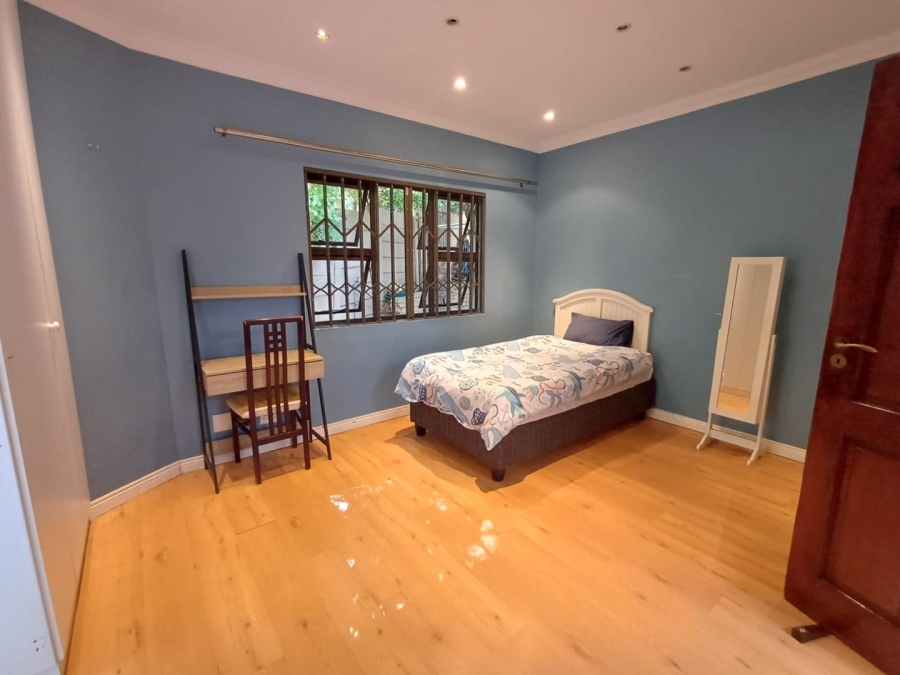 To Let 3 Bedroom Property for Rent in Olivedale Gauteng