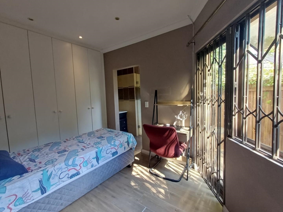 To Let 3 Bedroom Property for Rent in Olivedale Gauteng