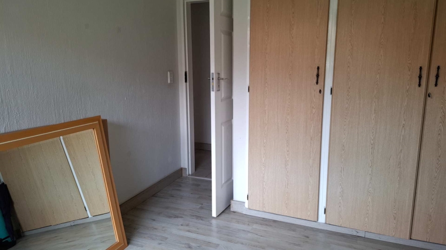To Let 2 Bedroom Property for Rent in Brackenhurst Gauteng
