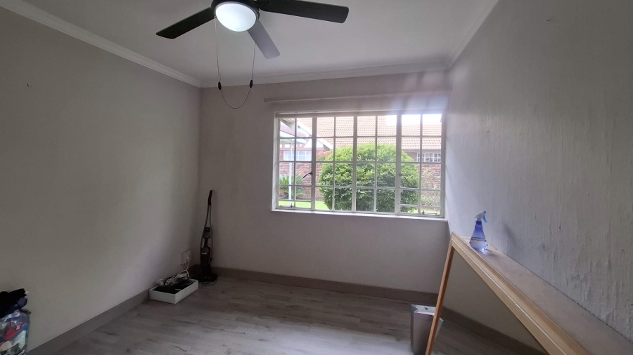 To Let 2 Bedroom Property for Rent in Brackenhurst Gauteng