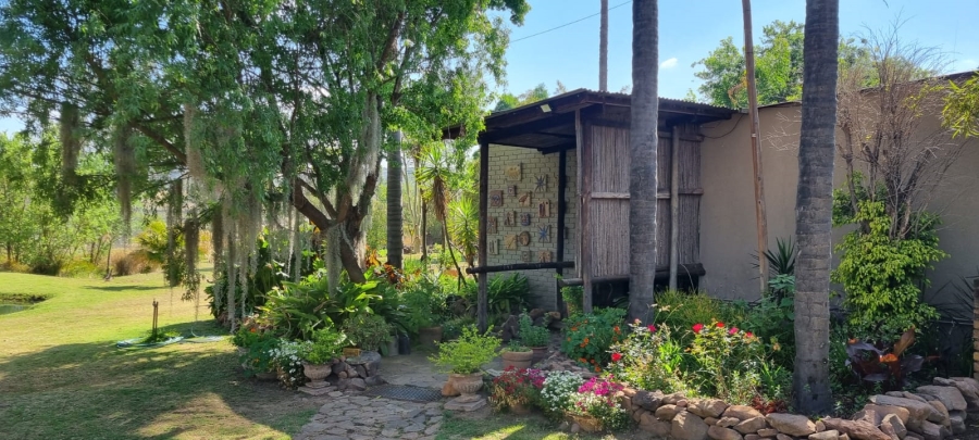 0 Bedroom Property for Sale in De Tweedespruit Gauteng