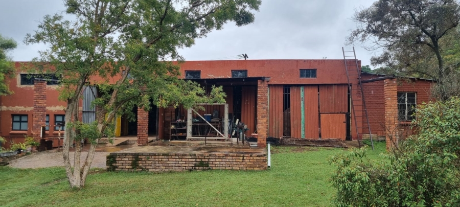 0 Bedroom Property for Sale in De Tweedespruit Gauteng