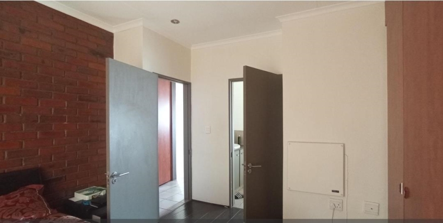 2 Bedroom Property for Sale in Midrand Gauteng