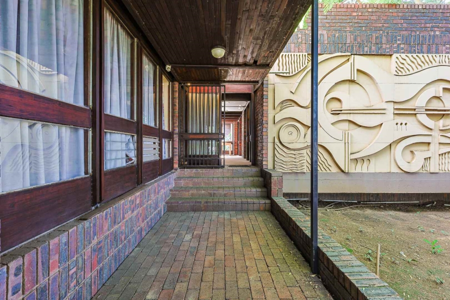 3 Bedroom Property for Sale in Muckleneuk Gauteng