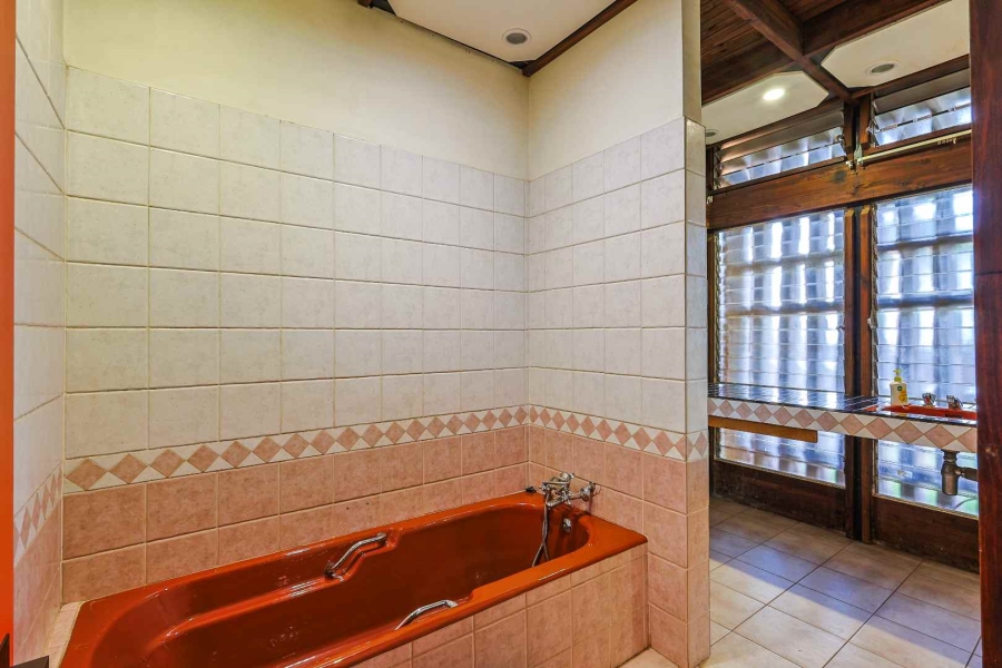 3 Bedroom Property for Sale in Muckleneuk Gauteng