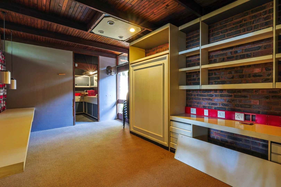 3 Bedroom Property for Sale in Muckleneuk Gauteng