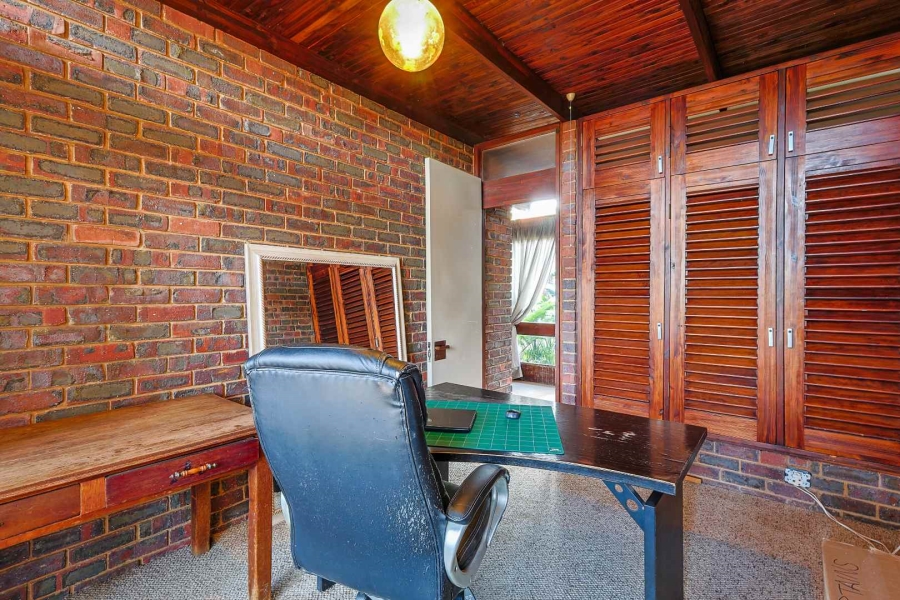 To Let 3 Bedroom Property for Rent in Muckleneuk Gauteng