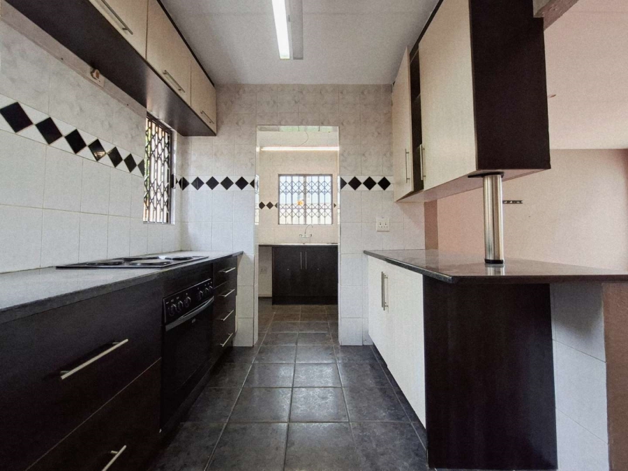 To Let 3 Bedroom Property for Rent in Amorosa Gauteng
