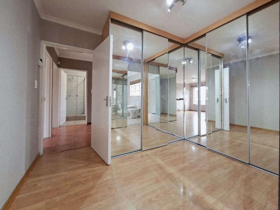 To Let 3 Bedroom Property for Rent in Amorosa Gauteng