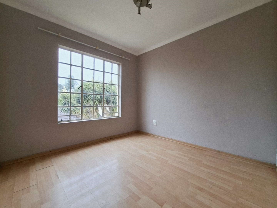 To Let 3 Bedroom Property for Rent in Amorosa Gauteng