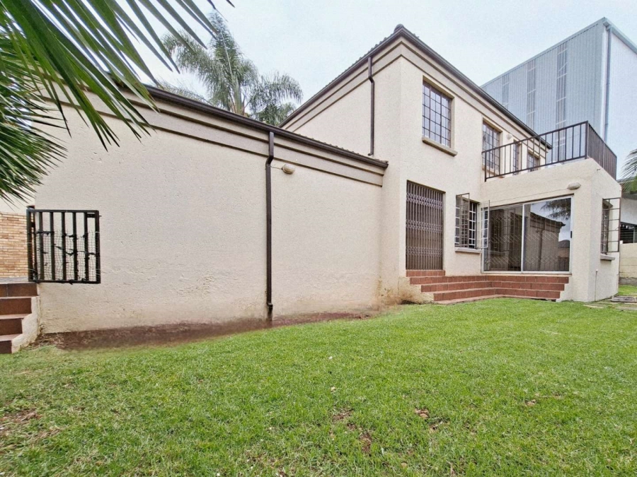 To Let 3 Bedroom Property for Rent in Amorosa Gauteng