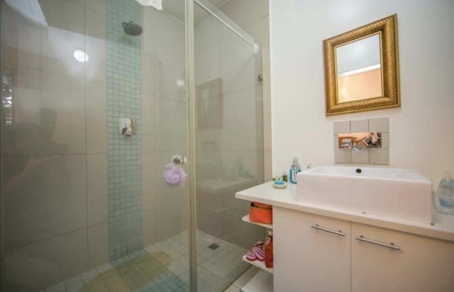 1 Bedroom Property for Sale in Morningside Gauteng