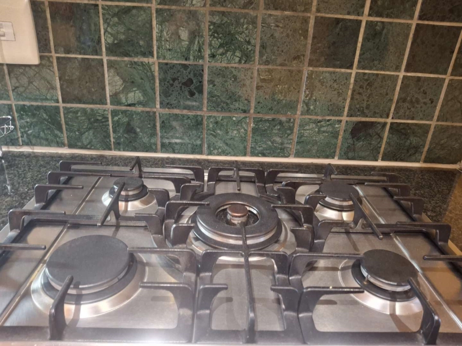 2 Bedroom Property for Sale in Morningside Gauteng