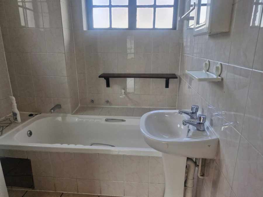 1 Bedroom Property for Sale in Sandown Gauteng