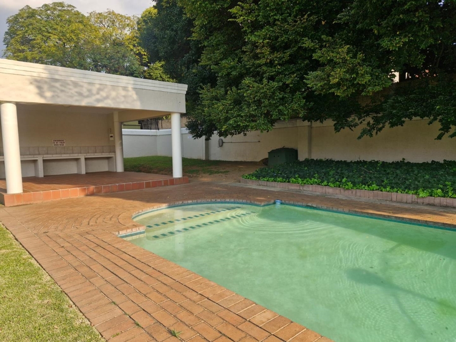 1 Bedroom Property for Sale in Sandown Gauteng