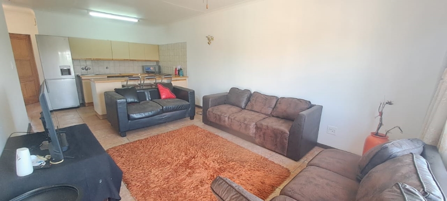 To Let 2 Bedroom Property for Rent in Peacehaven Gauteng