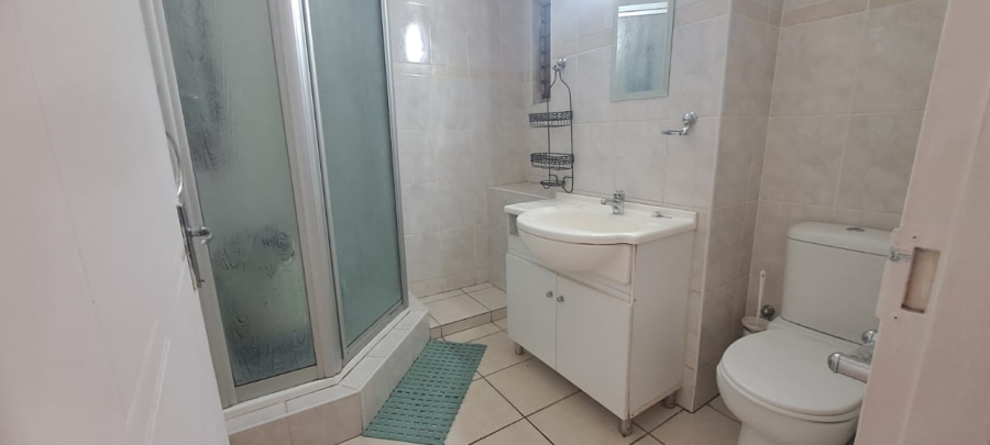 To Let 2 Bedroom Property for Rent in Peacehaven Gauteng