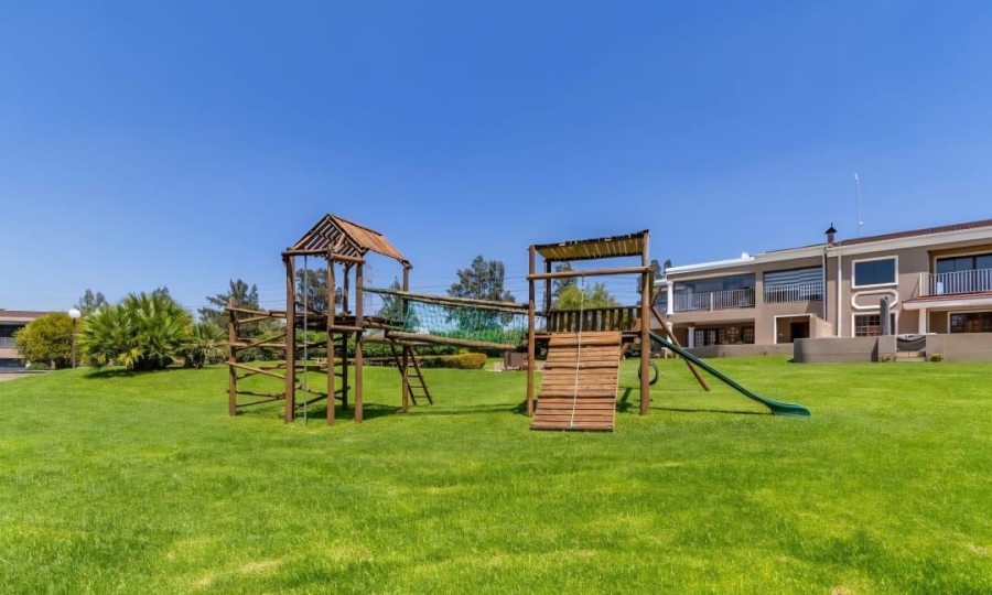 To Let 2 Bedroom Property for Rent in Peacehaven Gauteng