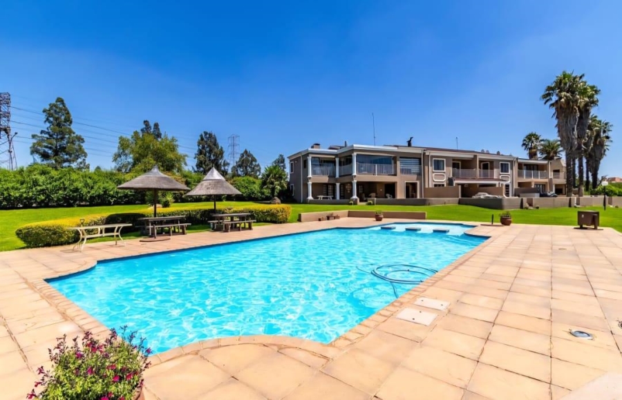 To Let 2 Bedroom Property for Rent in Peacehaven Gauteng