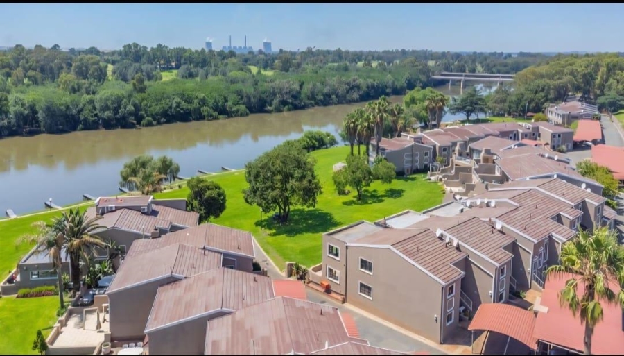 To Let 2 Bedroom Property for Rent in Peacehaven Gauteng