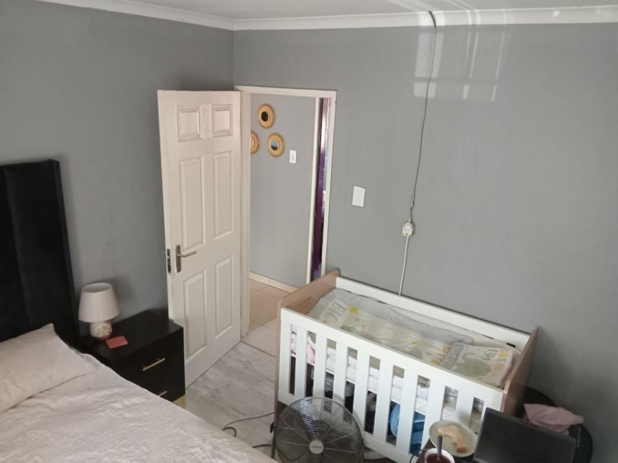 2 Bedroom Property for Sale in Albemarle Ext 1 Gauteng
