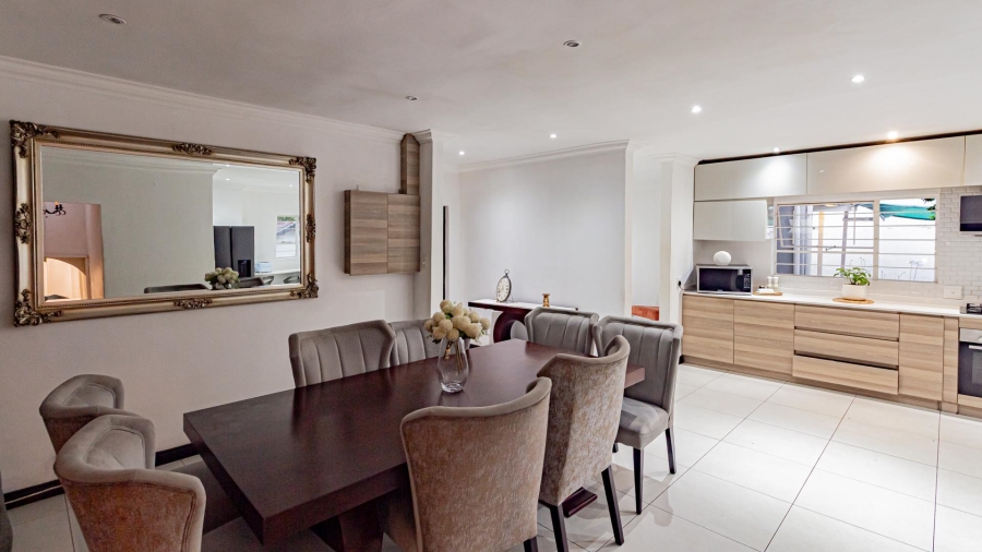 3 Bedroom Property for Sale in Bryanston West Gauteng