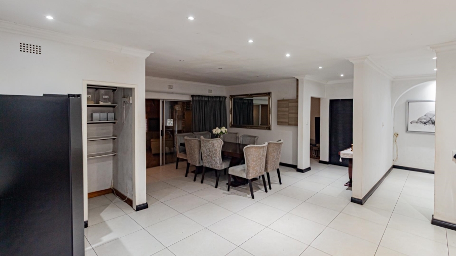 3 Bedroom Property for Sale in Bryanston West Gauteng