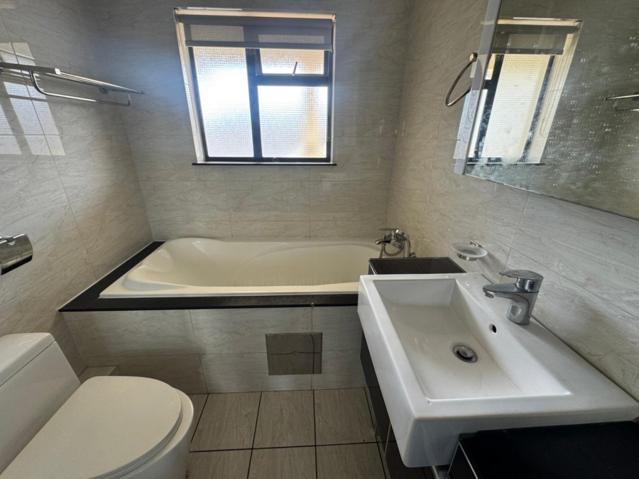 2 Bedroom Property for Sale in Craigavon Gauteng