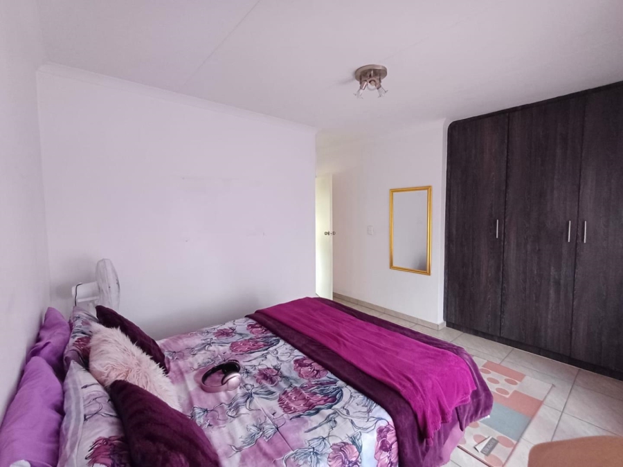 To Let 2 Bedroom Property for Rent in Honeydew Gauteng