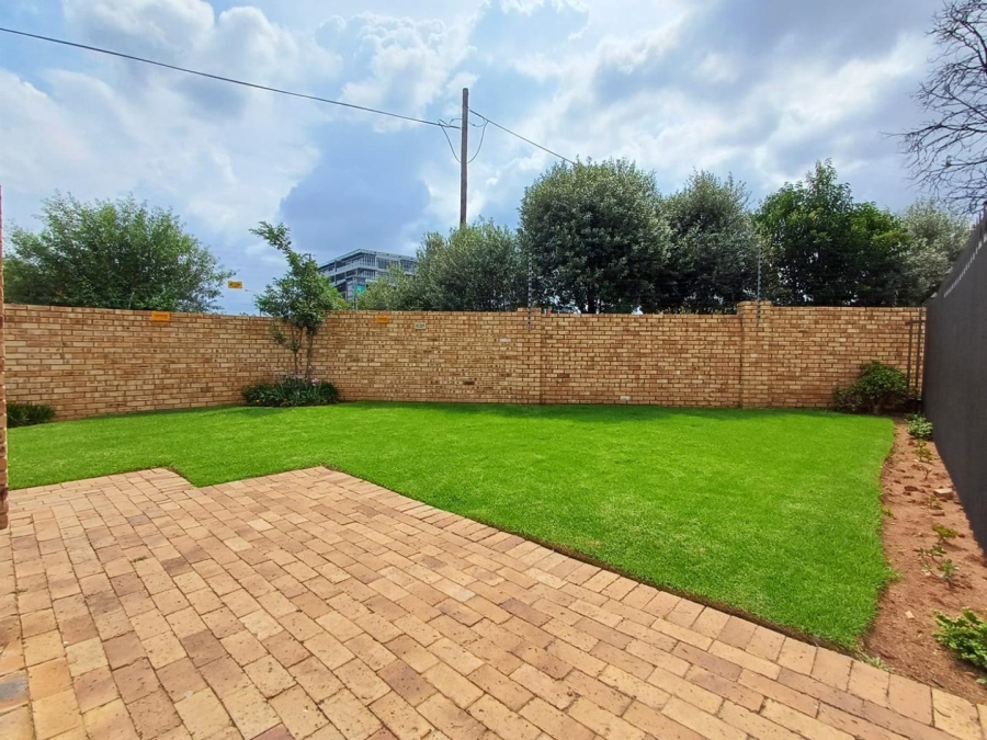 To Let 2 Bedroom Property for Rent in Honeydew Gauteng