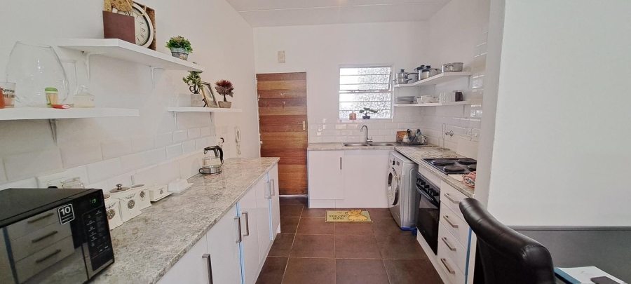 To Let 2 Bedroom Property for Rent in Sundowner Gauteng