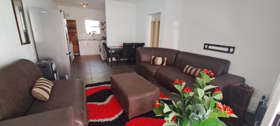 To Let 2 Bedroom Property for Rent in Sundowner Gauteng