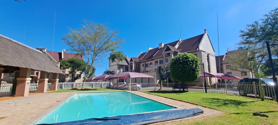 To Let 2 Bedroom Property for Rent in Sundowner Gauteng
