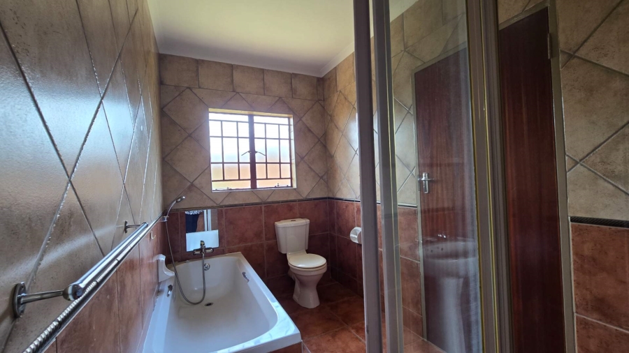 3 Bedroom Property for Sale in Magalieskruin Gauteng