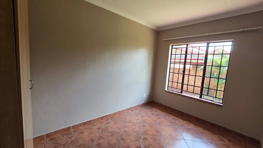 3 Bedroom Property for Sale in Magalieskruin Gauteng