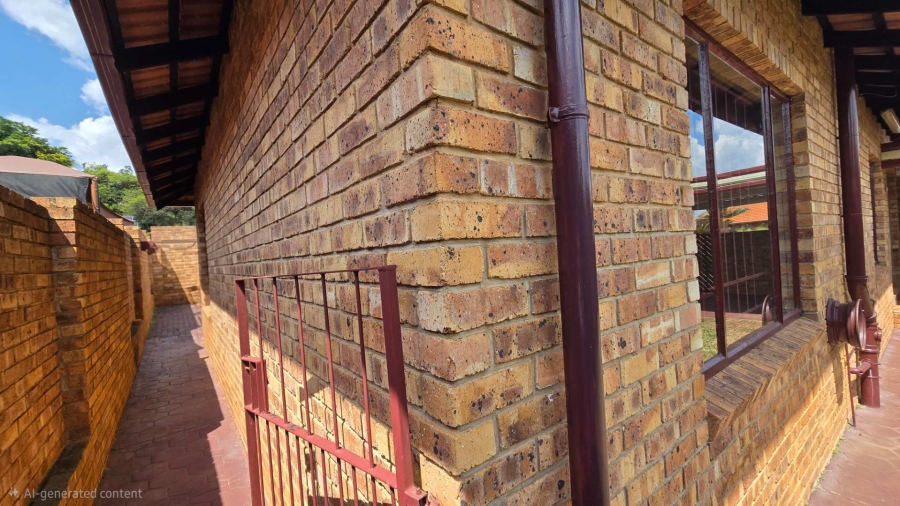 3 Bedroom Property for Sale in Magalieskruin Gauteng