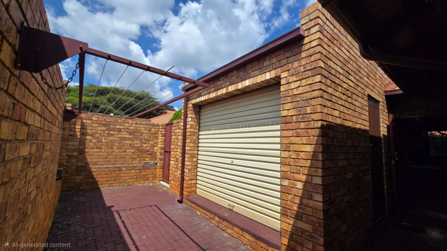 3 Bedroom Property for Sale in Magalieskruin Gauteng