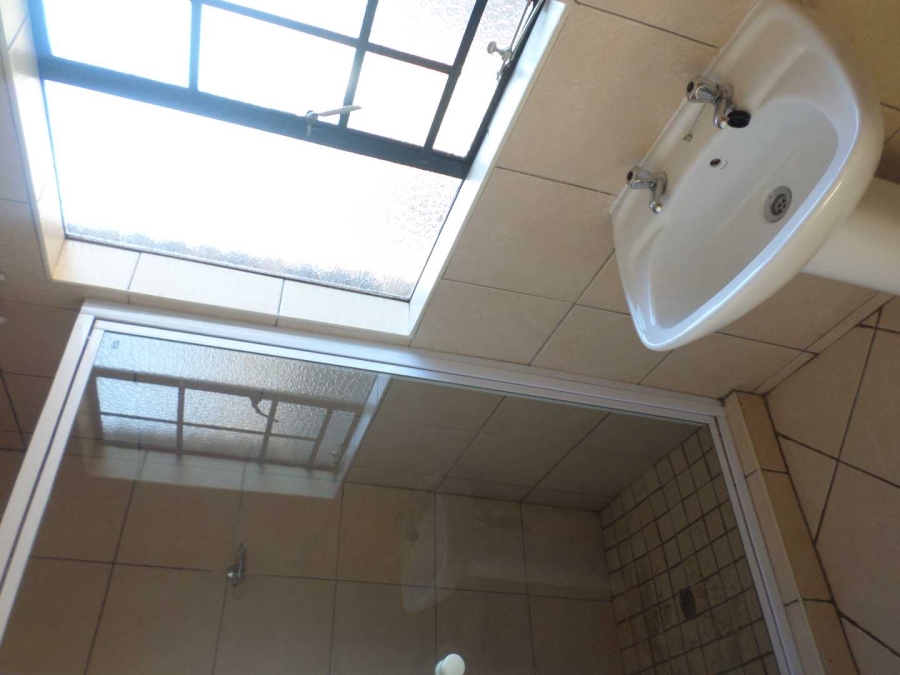 To Let 1 Bedroom Property for Rent in Philip Nel Park Gauteng