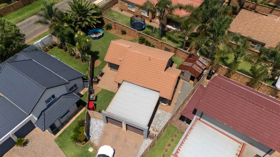 3 Bedroom Property for Sale in Ravenswood Gauteng