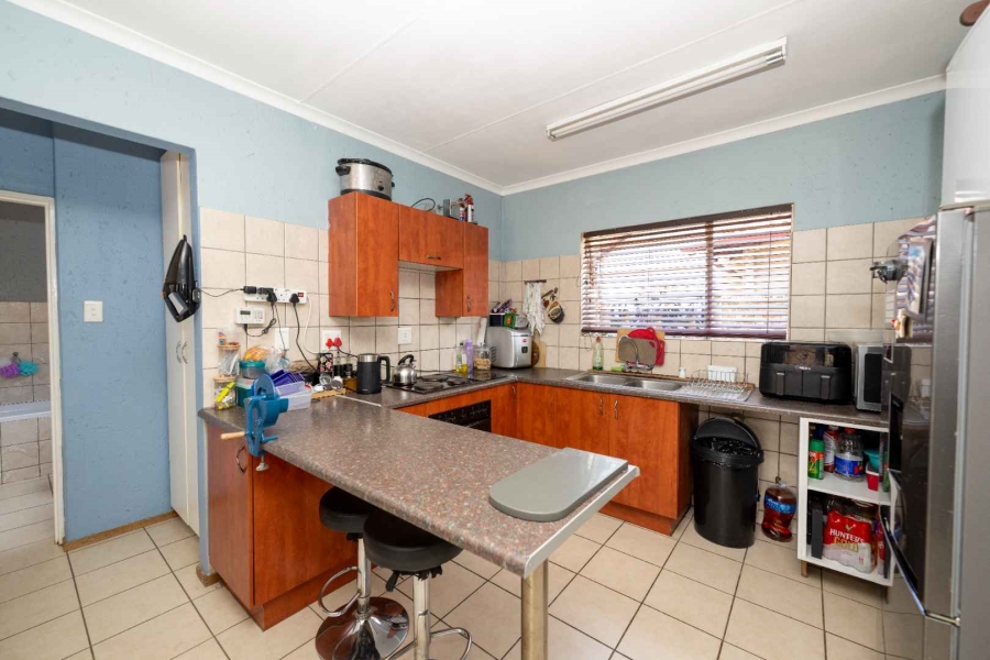 3 Bedroom Property for Sale in Ravenswood Gauteng