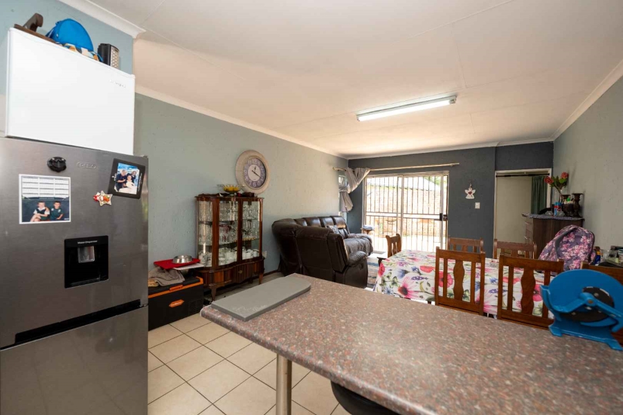 3 Bedroom Property for Sale in Ravenswood Gauteng