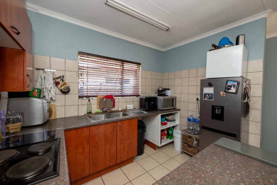 3 Bedroom Property for Sale in Ravenswood Gauteng