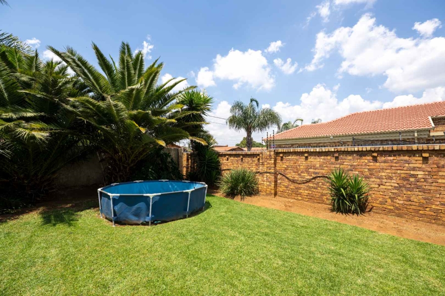 3 Bedroom Property for Sale in Ravenswood Gauteng