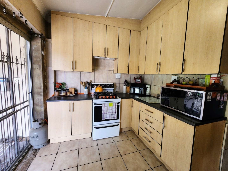 3 Bedroom Property for Sale in Rietfontein Gauteng