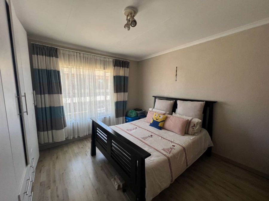 To Let 2 Bedroom Property for Rent in Krugersdorp North Gauteng