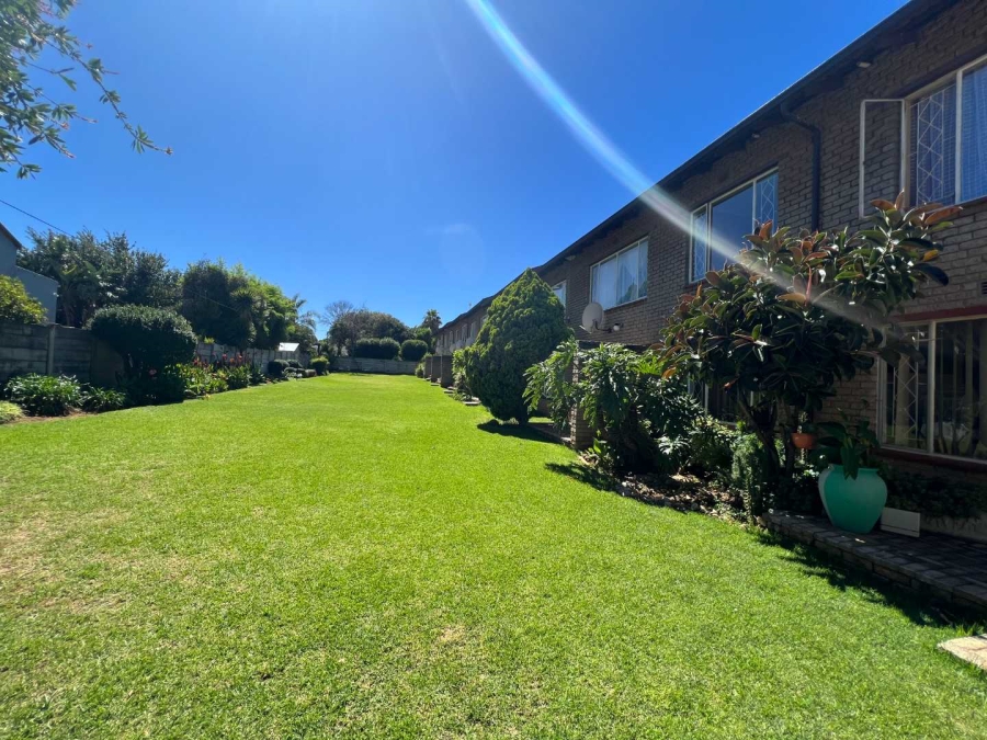 To Let 2 Bedroom Property for Rent in Krugersdorp North Gauteng